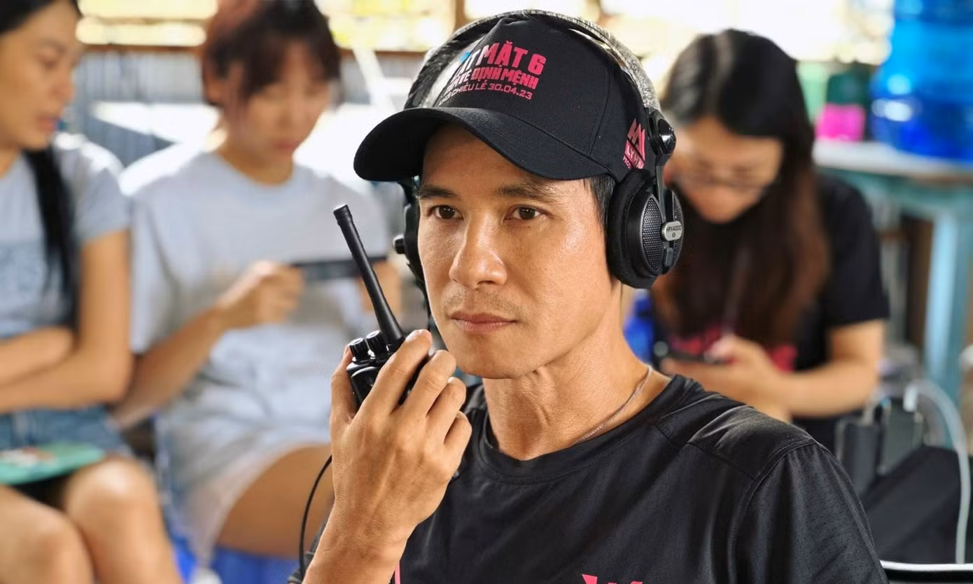 Nhà phê bình phim nhận định điện ảnh Việt hiện cần thêm 10 Trấn Thành, Lý Hải để kéo chân khán giả ra rạp.