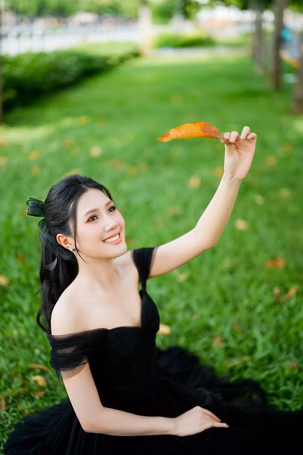 Về những thí sinh phải dừng chân sớm, Thùy Nhiên nói cô thấy tiếc nuối nhưng phải chấp nhận luật chơi. "Tôi chuẩn bị sẵn tâm lý vì cuộc thi nào cũng có tính chọn lọc. Chúng ta phải hiểu luật chơi, tôn trọng ban giám khảo và có sự thấu hiểu", thí sinh quê Vĩnh Long nói thêm.