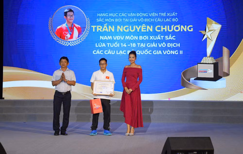 Trần Nguyên Chương được vinh danh.