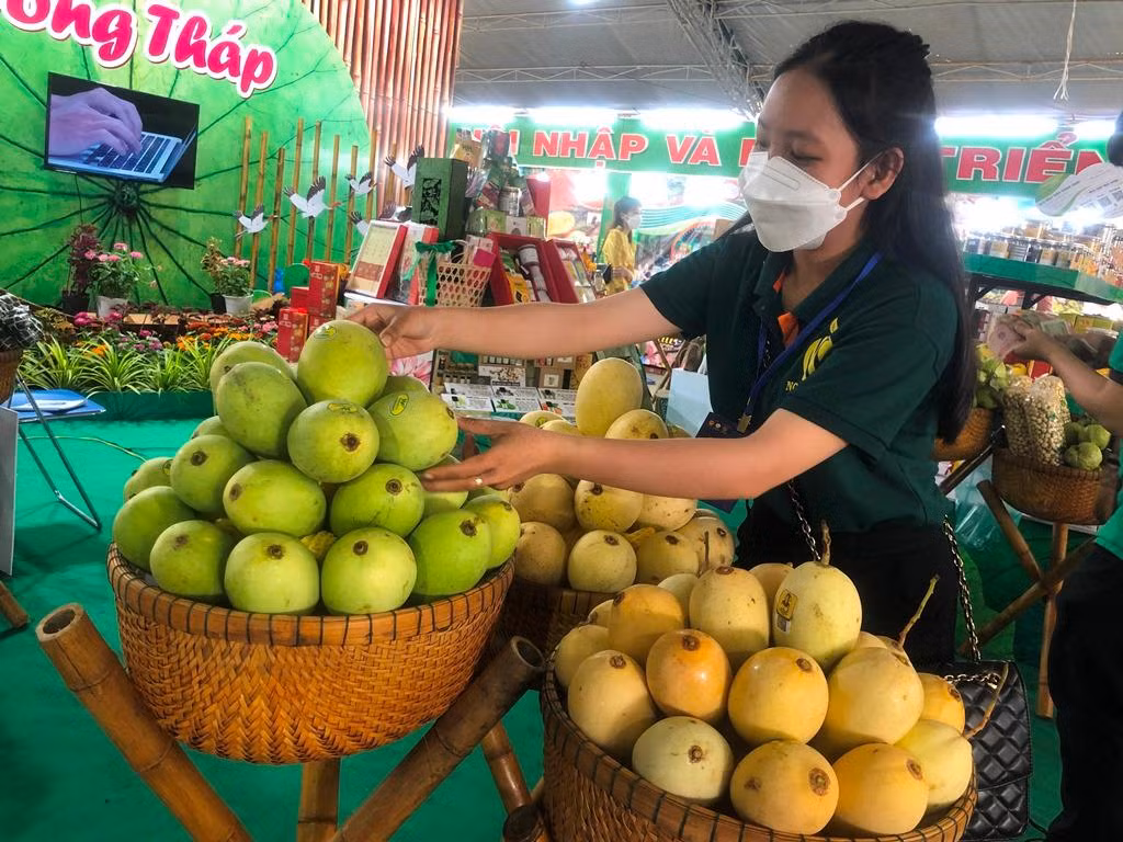 Gian hàng đặc sản của tỉnh Đồng Tháp