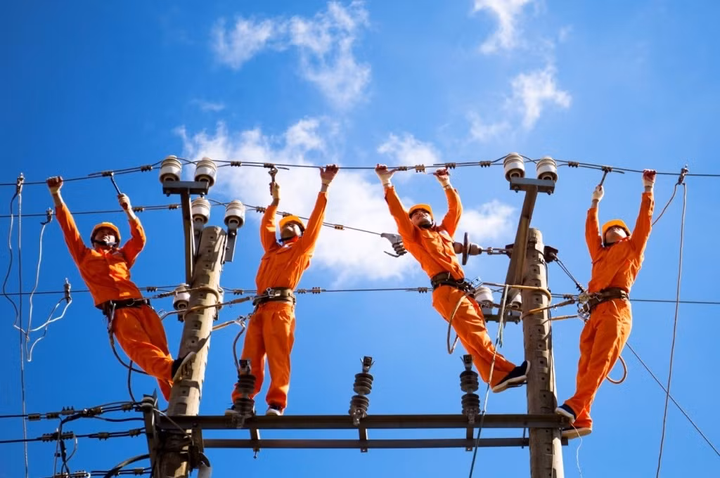 Phạm vi cắt điện tại khu vực Hà Nội ngày 8/6 được thu hẹp và thời gian ngừng cung cấp điện giảm so với những ngày trước.