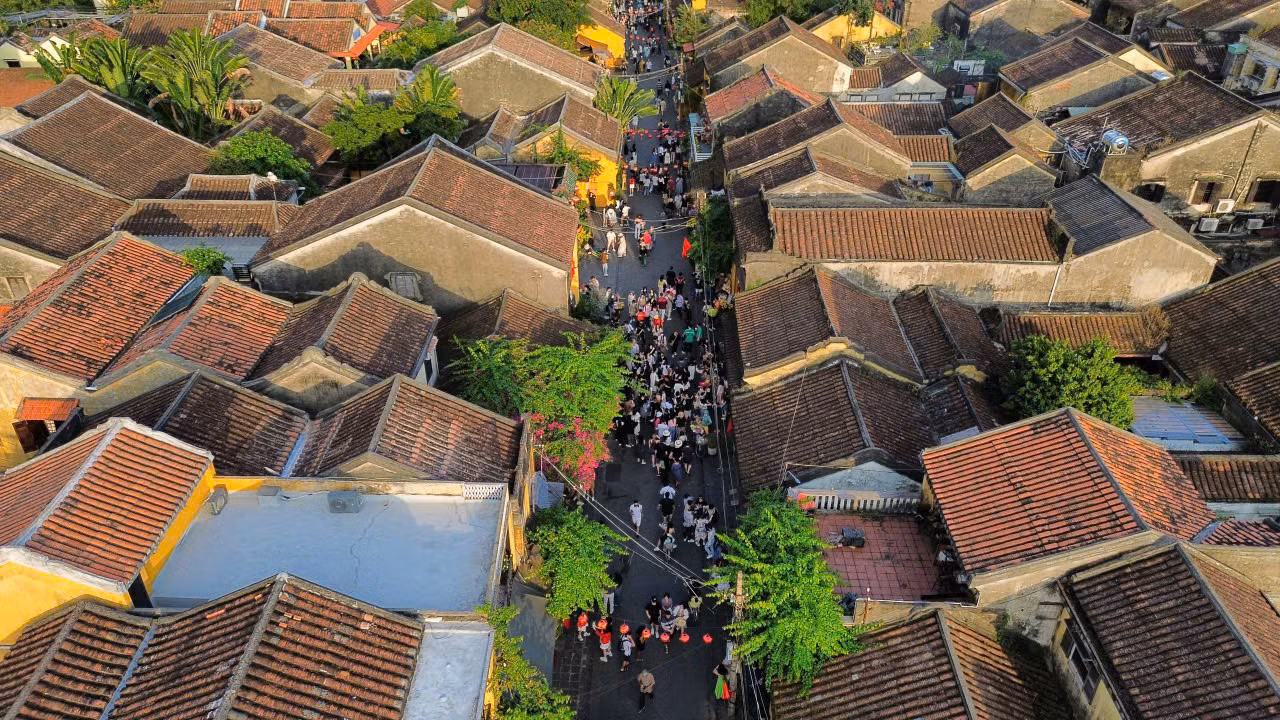 Hội An vào top 10 điểm đến ở Việt Nam được khách nội địa tìm kiếm nhiều nhất dịp giỗ tổ Hùng Vương năm 2025 do nền tảng du lịch trực tuyến hàng đầu thế giới Booking.com công bố.
