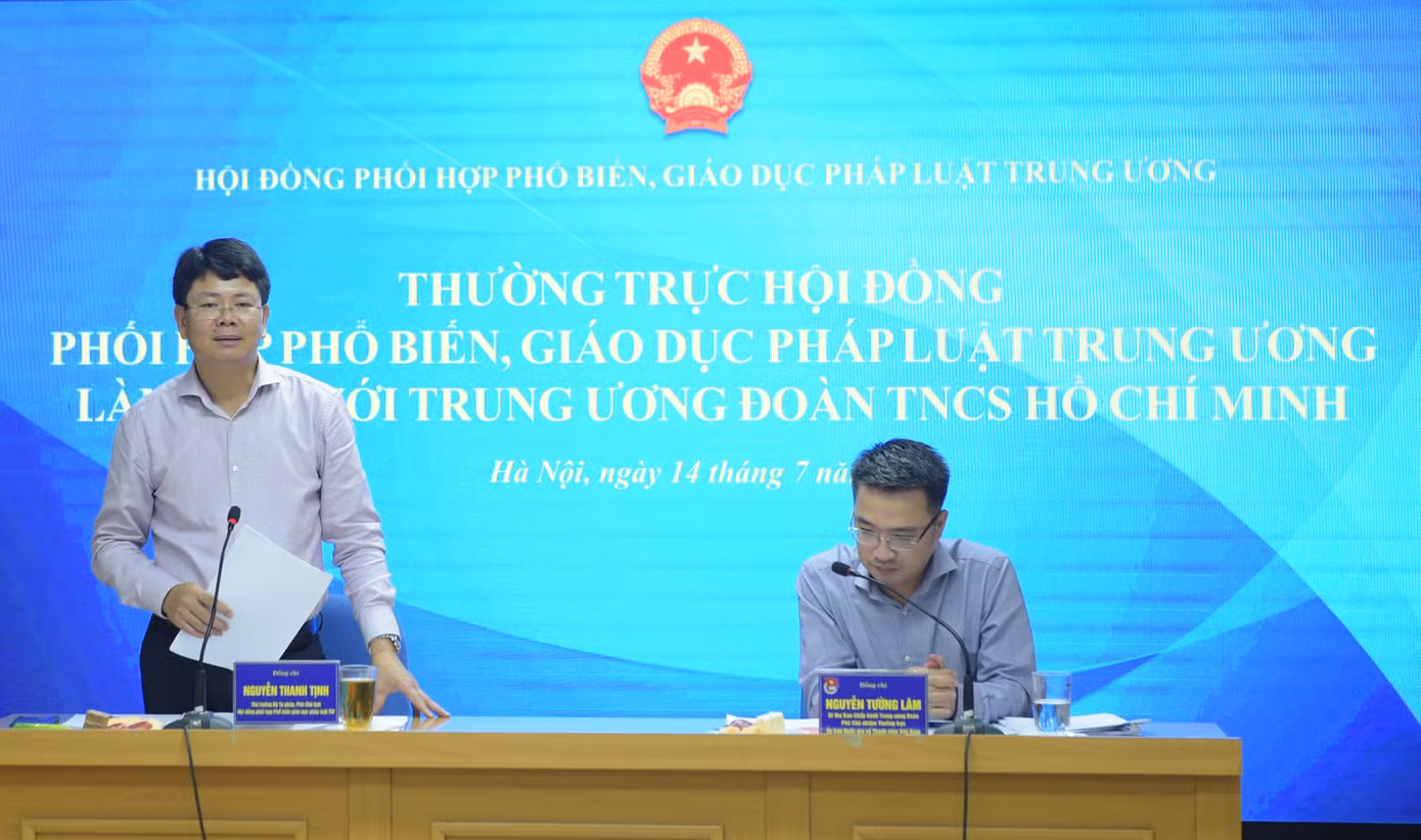 Ông Nguyễn Thanh Tịnh phát biểu tại buổi làm việc. Ảnh: Xuân Tùng