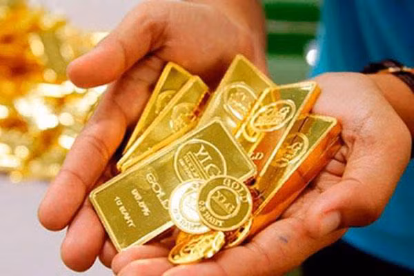 Giá vàng bật tăng trước kỳ nghỉ lễ (ảnh: ST).