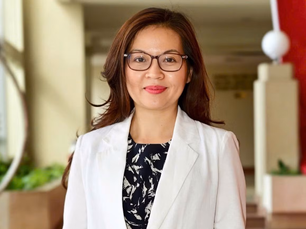 Tiến sĩ Bùi Thị Hồng Hạnh vừa được bổ nhiệm làm Hiệu trưởng Trường Phổ thông năng khiếu (ĐH Quốc gia TPHCM). Ảnh: VNU