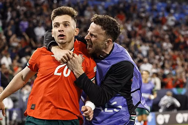 Francisco Conceicao, con trai của huyền thoại Sergio Conceicao, toả sáng từ băng ghế dự bị.