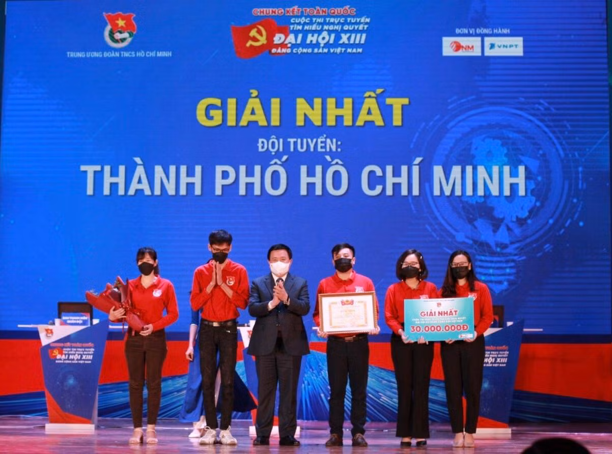 Đội tuyển TPHCM giành giải nhất cuộc thi trực tuyến tìm hiểu Nghị quyết Đại hội XIII của Đảng.