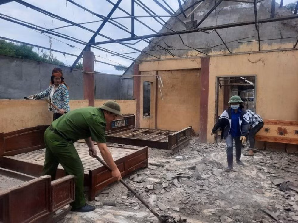 Trận động đất ngày 27/7/2020 ở Mộc Châu khiến nhiều công trình bị hư hại.
