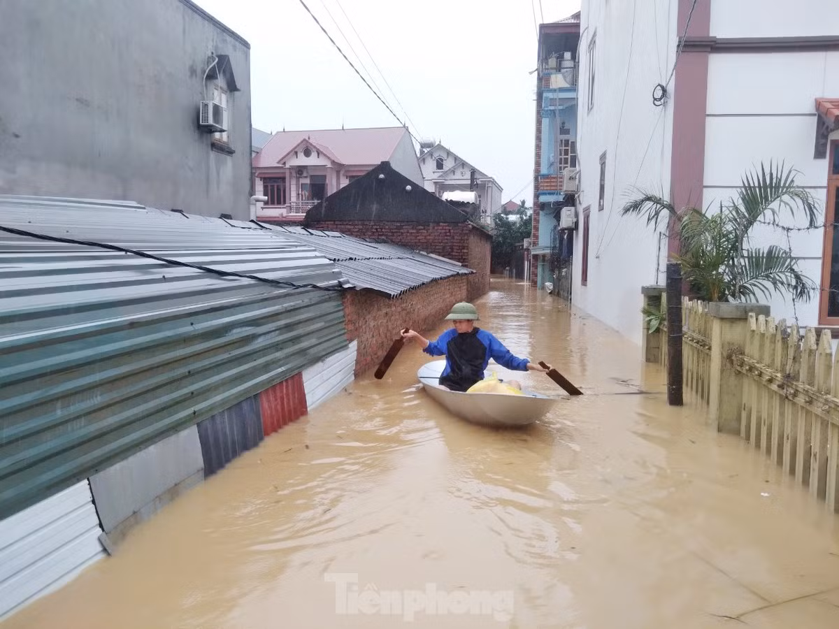 Ngập lụt ở Bắc Giang do lũ lớn trên sông Cầu. Ảnh: Nguyễn Thắng. Ngập lụt ở Bắc Giang do lũ lớn trên sông Cầu. Ảnh: Nguyễn Thắng.