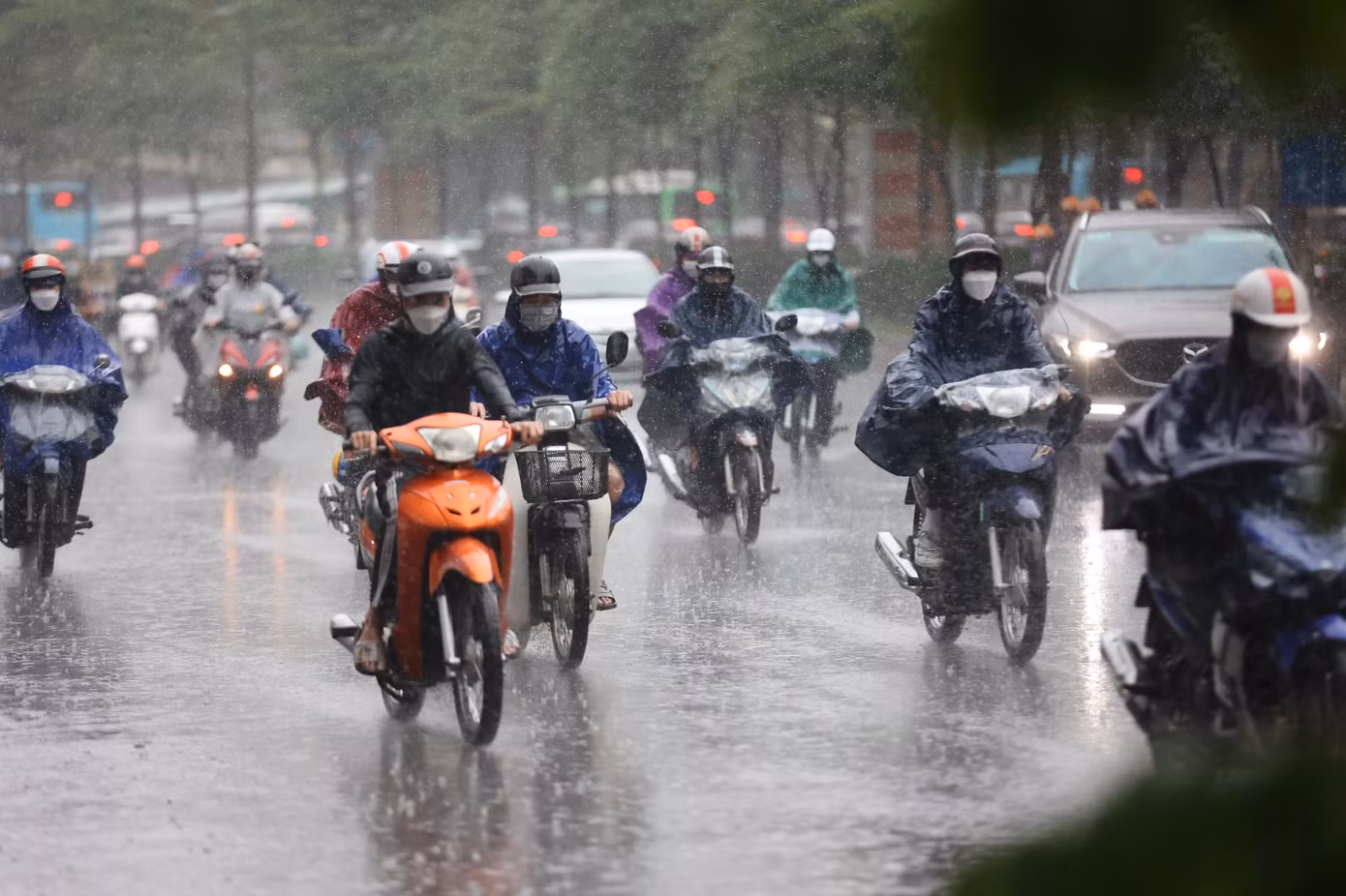 Miền Bắc bước vào đợt mưa ngâu dài ngày.