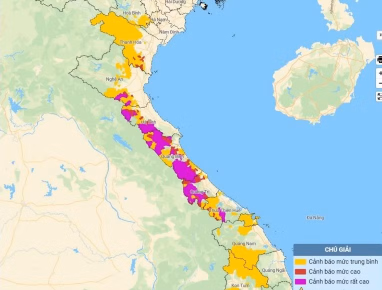 Bản đồ nguy cơ sạt lở đất ở miền Trung.