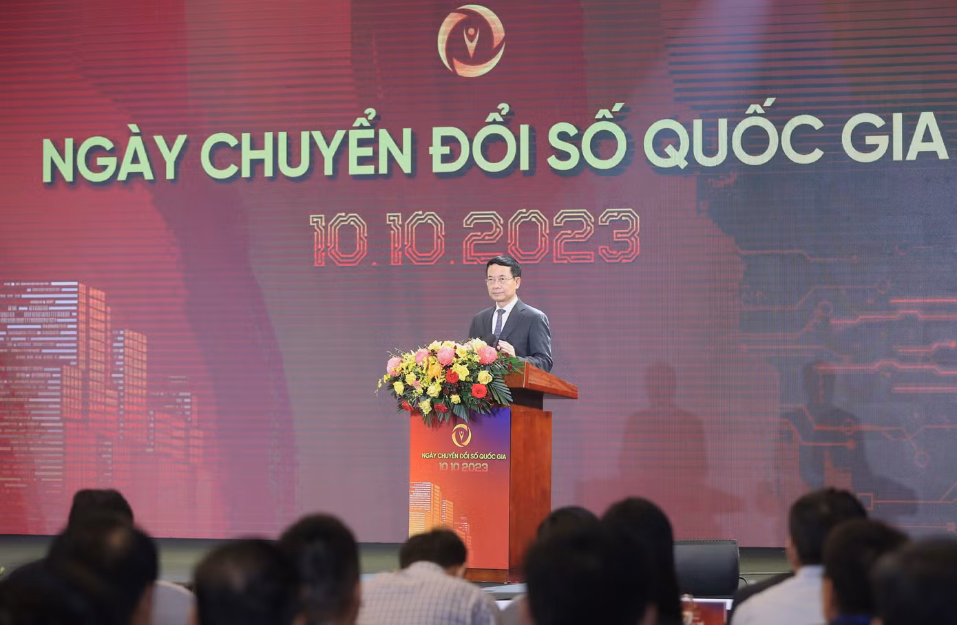 Bộ trưởng Nguyễn Mạnh Hùng cho biết, Việt Nam đang triển khai bốn trợ lý ảo quan trọng.