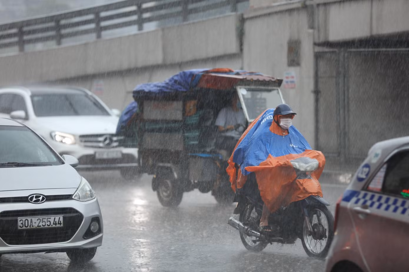 Miền Bắc sắp đón 2 đợt mưa dông. Ảnh: Như Ý