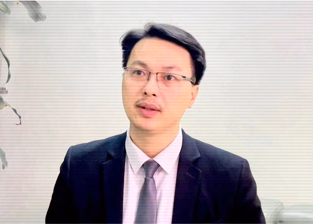Luật sư Đặng Văn Cường, Trưởng Văn phòng luật sư Chính Pháp, Đoàn luật sư Hà Nội. Luật sư Đặng Văn Cường, Trưởng Văn phòng luật sư Chính Pháp, Đoàn luật sư Hà Nội.