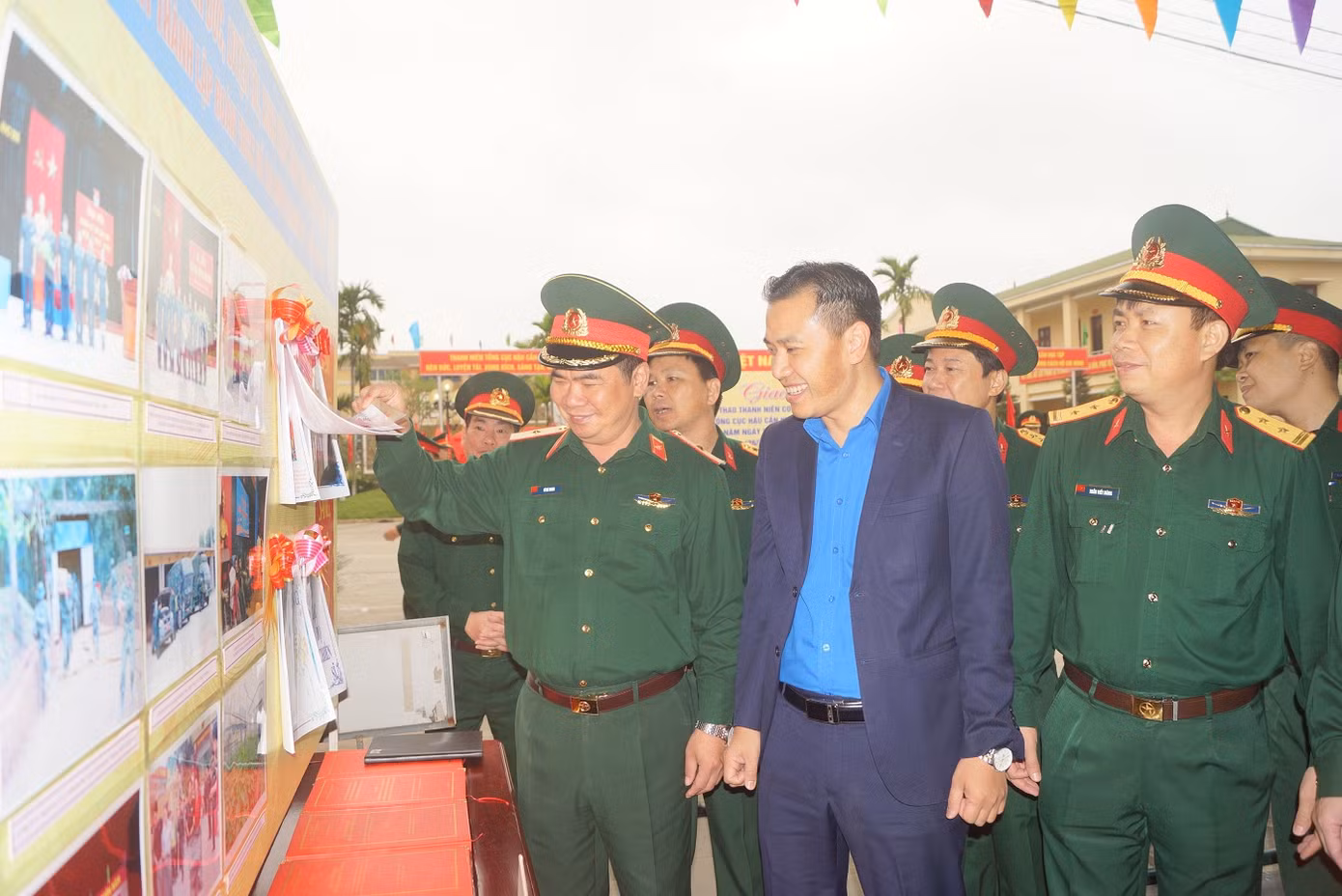 Bộ đội Hậu cần giao lưu văn hóa, thể thao thanh niên ảnh 6
