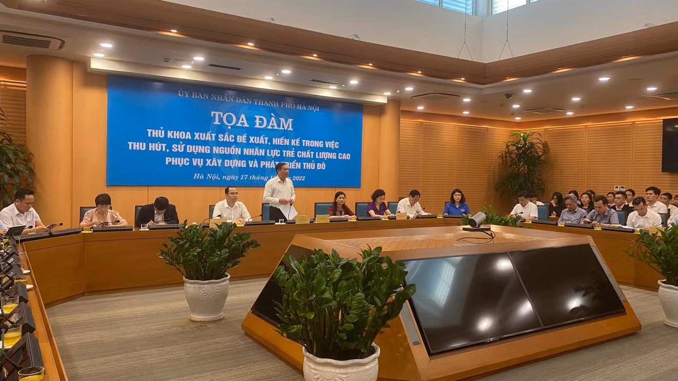 Quang cảnh tọa đàm