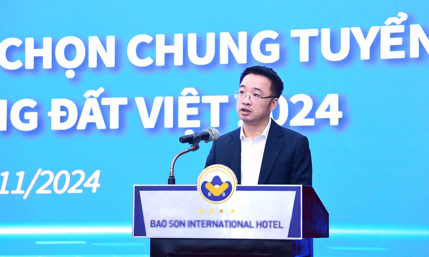 Anh Nguyễn Tường Lâm phát biểu tại hội nghị. Ảnh: Xuân Tùng