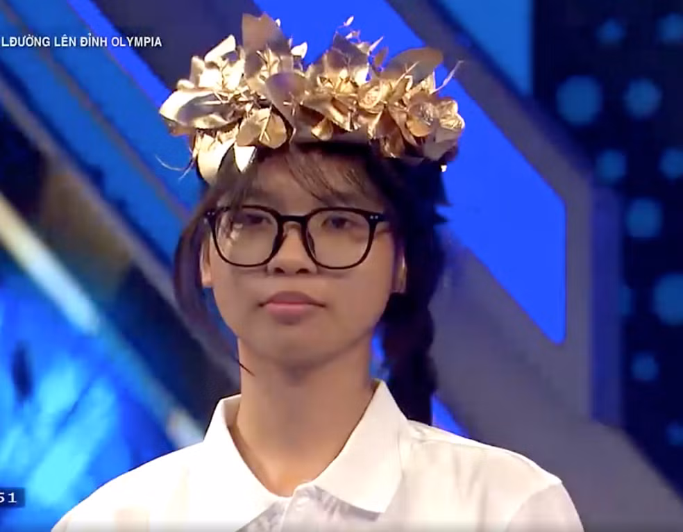 Xuân Mai giành vòng nguyệt quế trận tuần 1 tháng 2 quý I Đường lên đỉnh Olympia 25.
