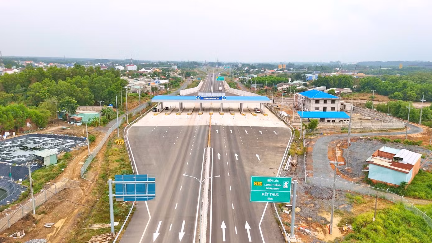 VEC đề xuất thu phí cao tốc Bến Lức - Long Thành với mức phí 2.000 đồng/km. Ảnh: Trọng Tài.