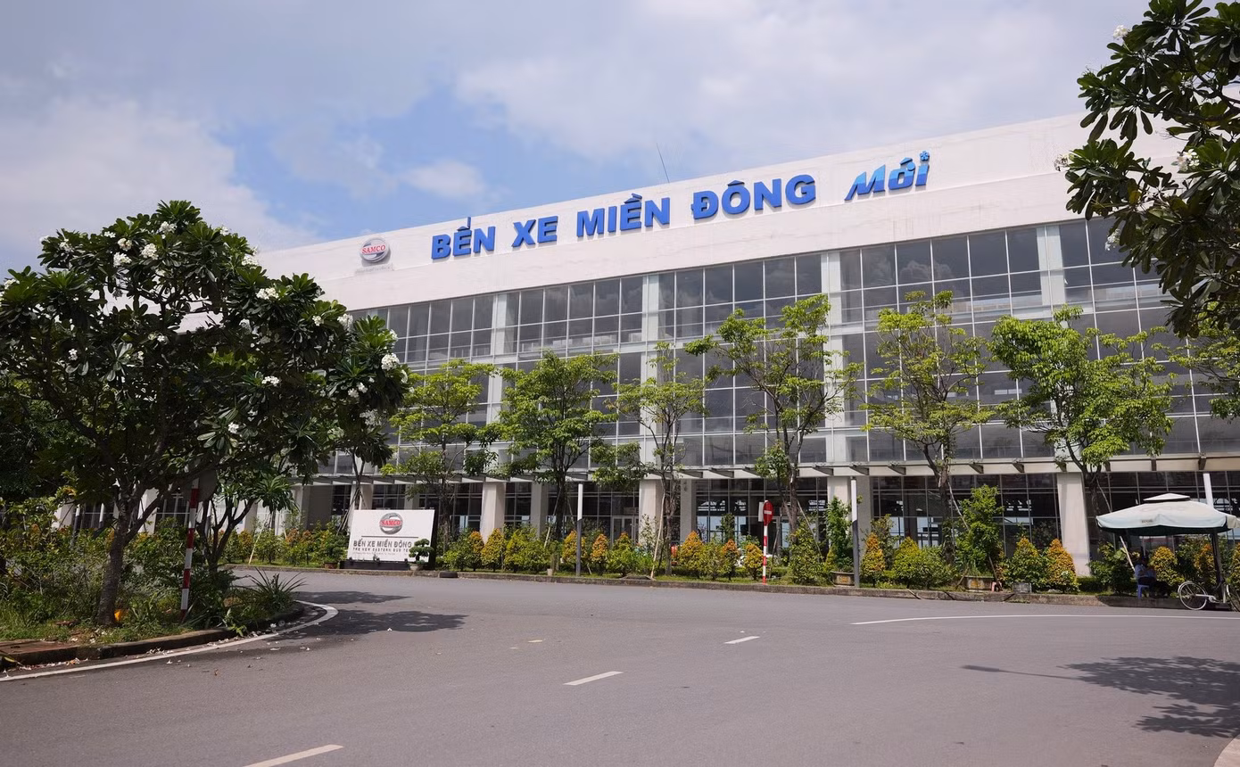 Hướng Go!Dĩ An → Bến xe Miền Đông mới 4 chuyến/ngày. Hướng Bến xe Miền Đông mới → Go!Dĩ An 4 chuyến/ngày. Thời gian di chuyển khoảng 20 phút/chuyến.