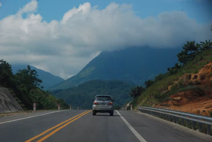 Thênh thang cao tốc Việt ảnh 12