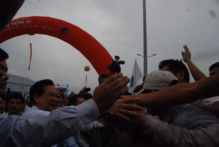 Thênh thang cao tốc Việt ảnh 4