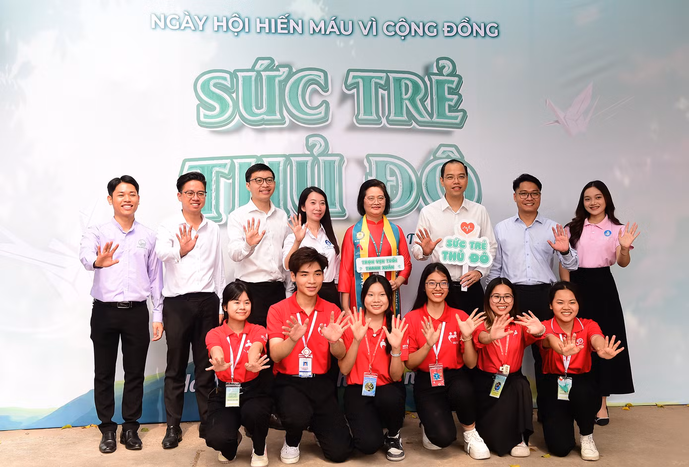Ngày hội diễn ra chương trình hiến máu với chủ đề “Sức trẻ Thủ đô” thu hút hơn 1.500 sinh viên trường đại học, cao đẳng trên địa bàn Hà Nội. Hoạt động đã tiếp nhận hơn 900 đơn vị máu, góp phần đáng kể vào việc cung cấp nguồn máu cứu sống bệnh nhân.