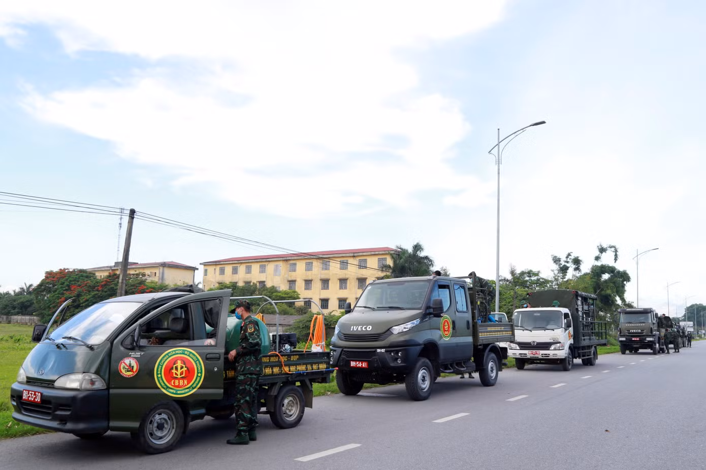 Khu vực tập kết phương tiện trước khi tiến hành tiêu độc, khử trùng