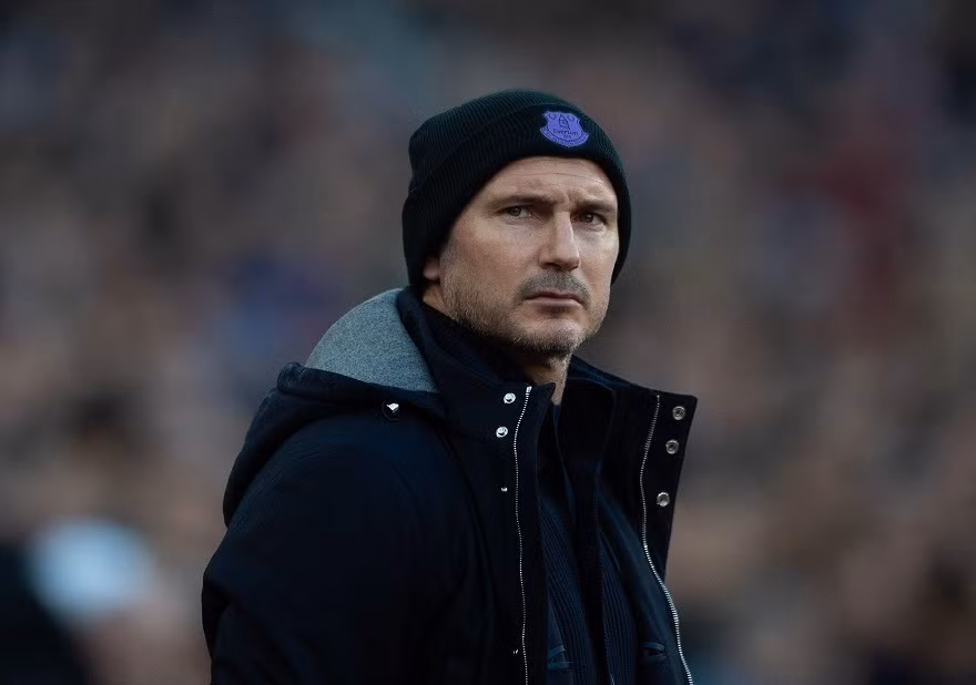 Lampard một lần nữa bị sa thải