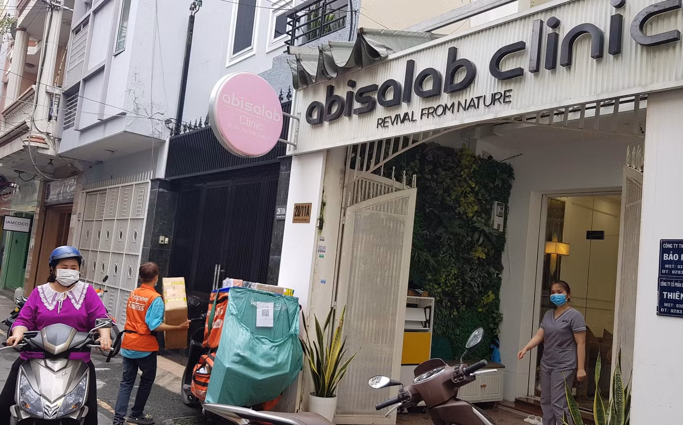 Cơ sở chăm sóc da Abisalab Clinic nơi bị bệnh nhân tố cáo bắn laser trái phép làm mù mắt