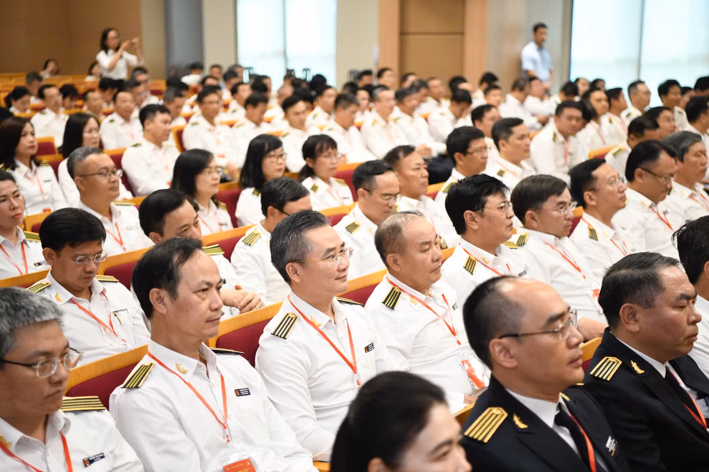 177 đại biểu chính thức đại diện cho hơn 1.700 đảng viên trong toàn Đảng bộ KTNN về dự Đại hội. Ảnh: Như Ý