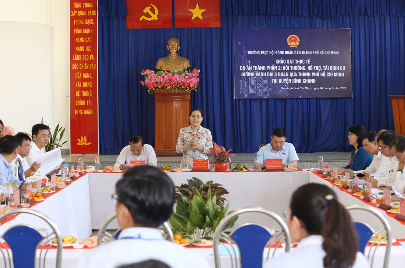 Quang cảnh buổi làm việc. Ảnh: Ngô Tùng
