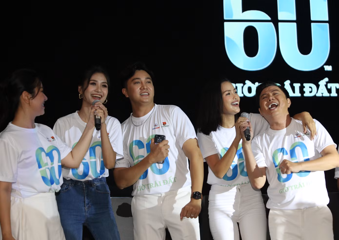 Các hoa hậu, ca sĩ cùng lan tỏa những câu chuyện, thông điệp ý nghĩa nhằm chung tay xây dựng một cuộc sống lành mạnh, an toàn, bền vững.