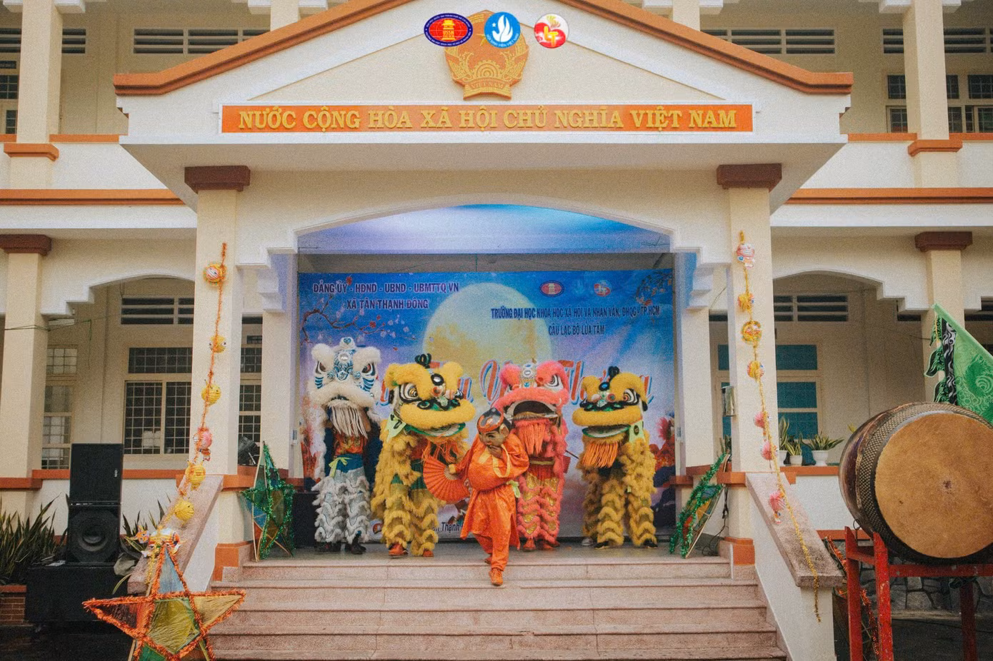 Hoạt động văn nghệ do Câu lạc bộ Lửa Tâm tổ chức vào năm 2023.