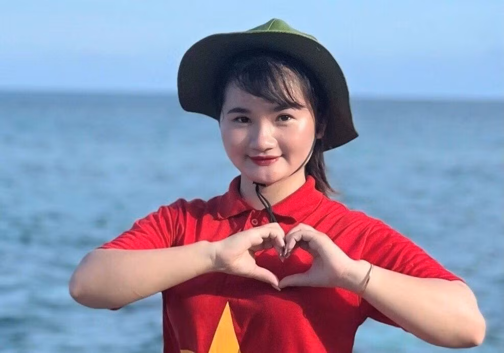 Dương Thị Hiếu Ngân, sinh viên trường ĐH Kinh tế và Quản trị kinh doanh - ĐH Thái Nguyên