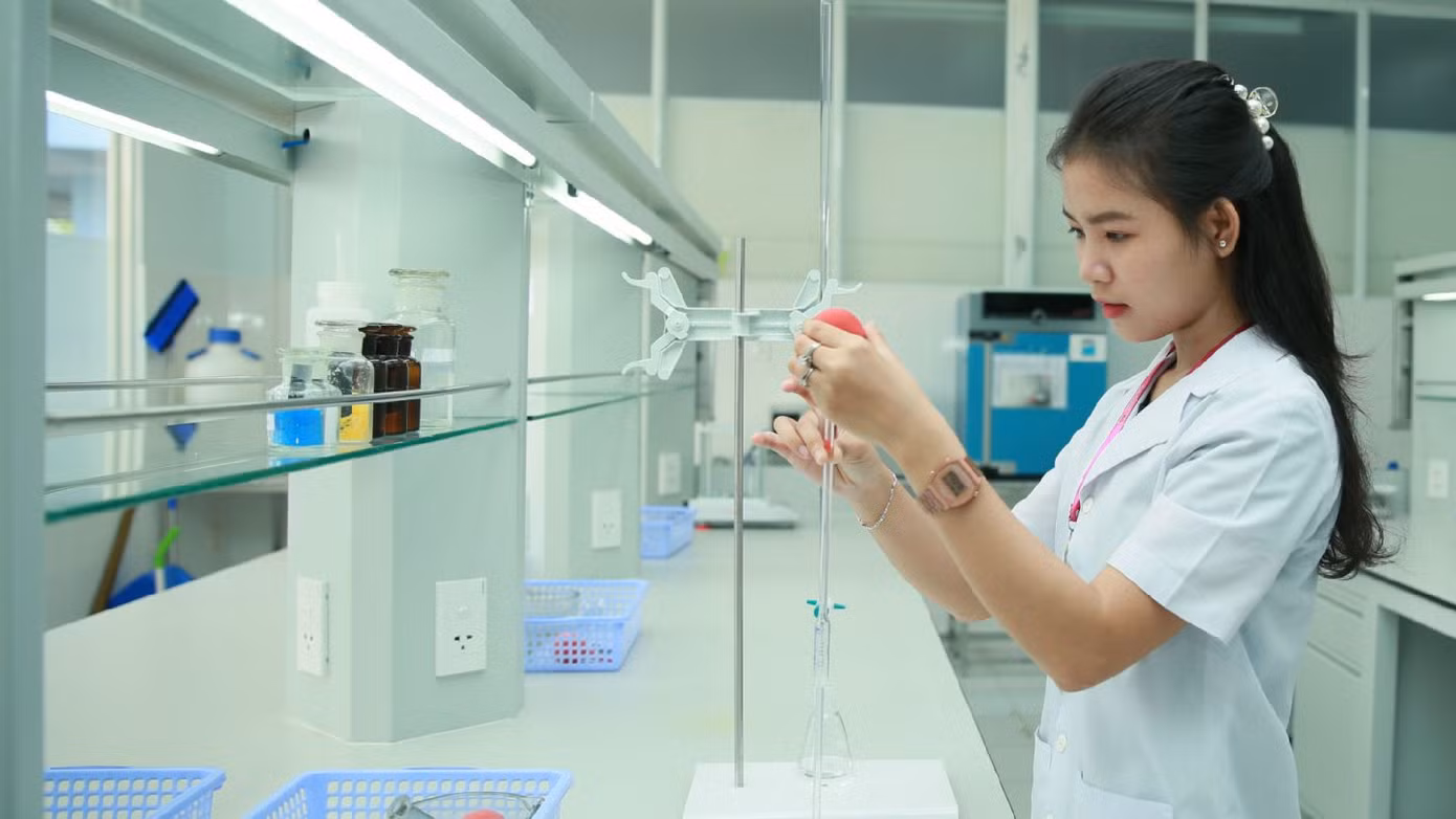 Trường ngoài công lập đua nhau mở ngành Y Dược ảnh 1