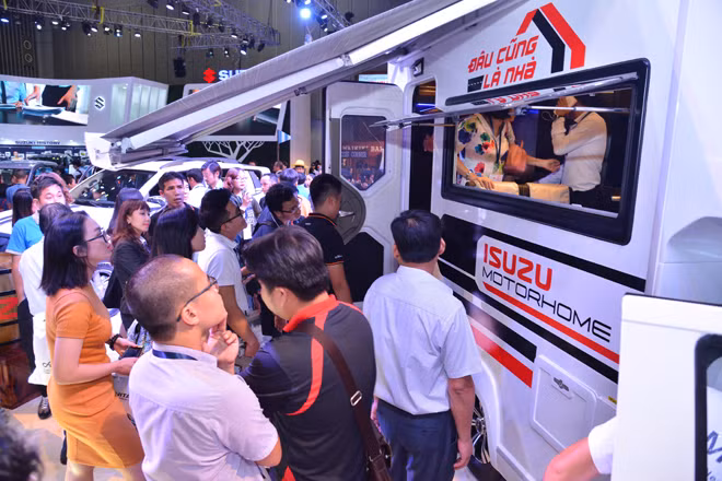 Lần đầu tham dự VMS, Isuzu ra mắt phiên bản đặc biệt 2017 ảnh 3