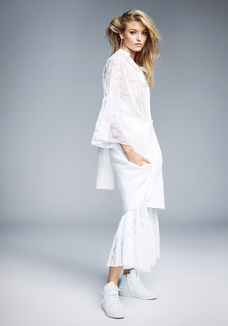 Nàng mẫu Martha Hunt quyến rũ như nữ thần ảnh 6