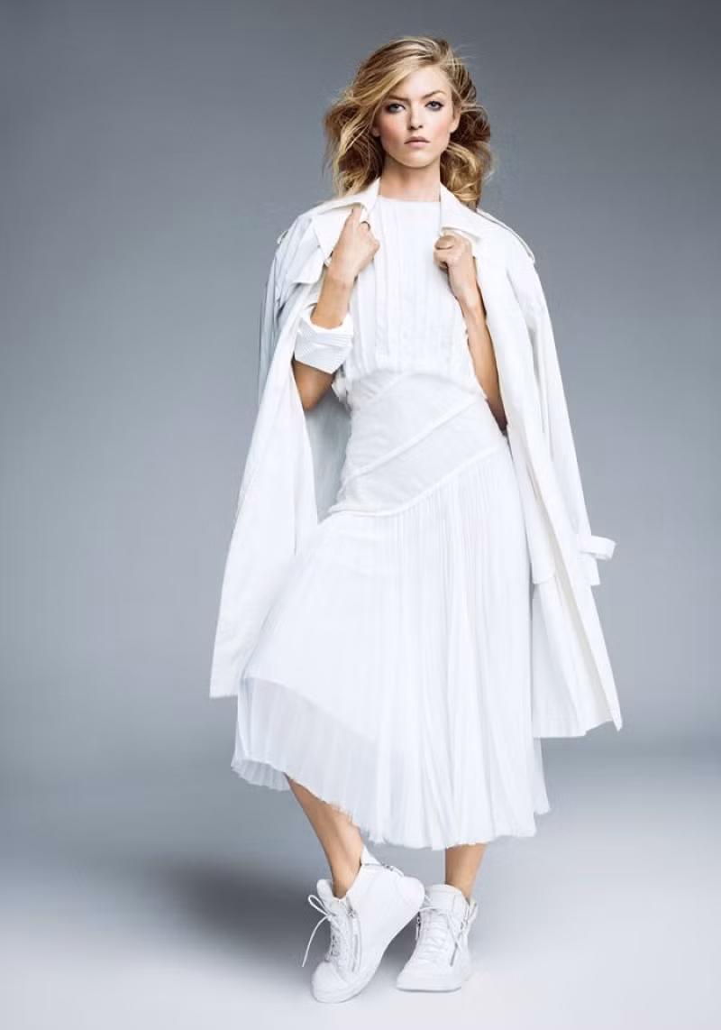 Nàng mẫu Martha Hunt quyến rũ như nữ thần ảnh 4