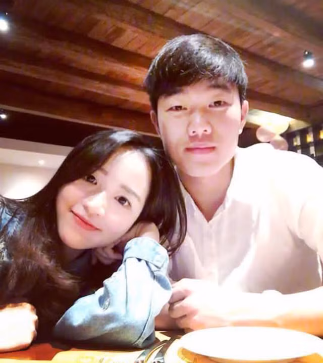 5 hot-boy U23 Việt Nam 'quay cuồng' với Valentine ảnh 1