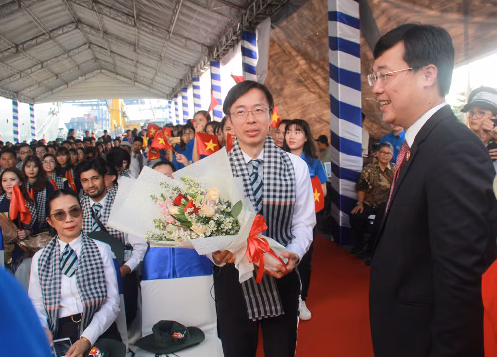 Hơn 300 đại biểu thanh niên Chương trình SSEAYP năm 2018 đến TPHCM ảnh 20
