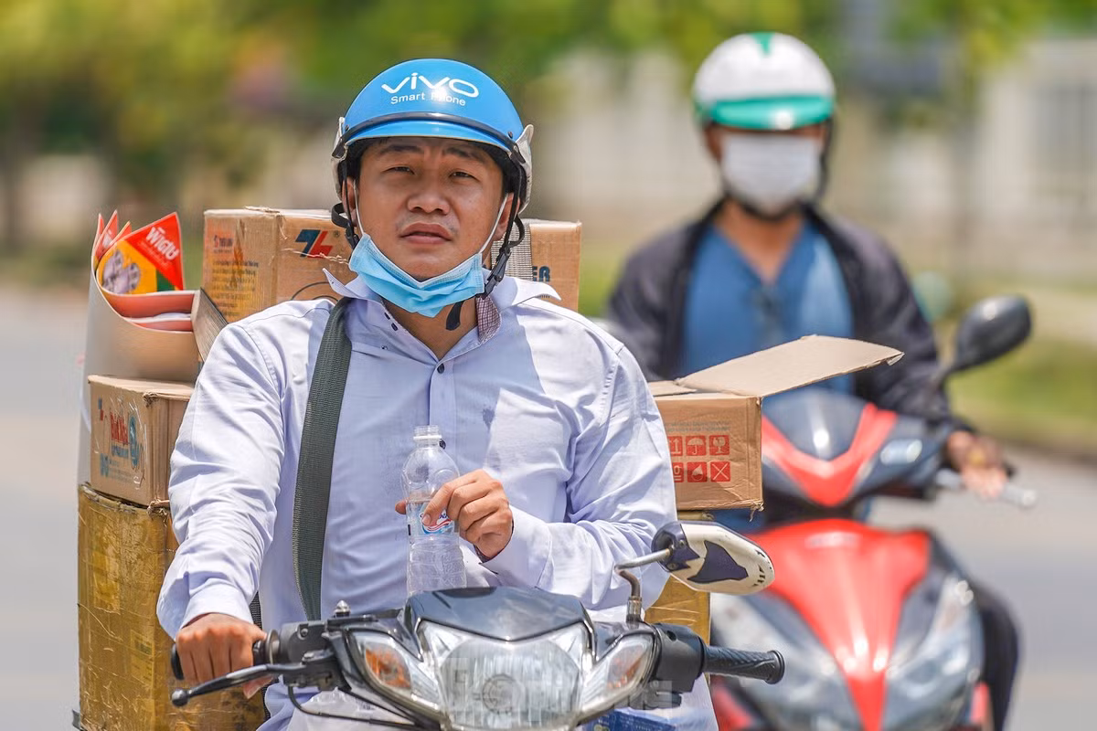 Theo dự báo, trong hôm nay và 3 ngày tiếp theo, chỉ số tia cực tím (UV) ở TPHCM đều đạt mức cực đại và duy trì trong thời điểm buổi trưa từ 11 - 13h. Ảnh minh họa: PHẠM NGUYỄN