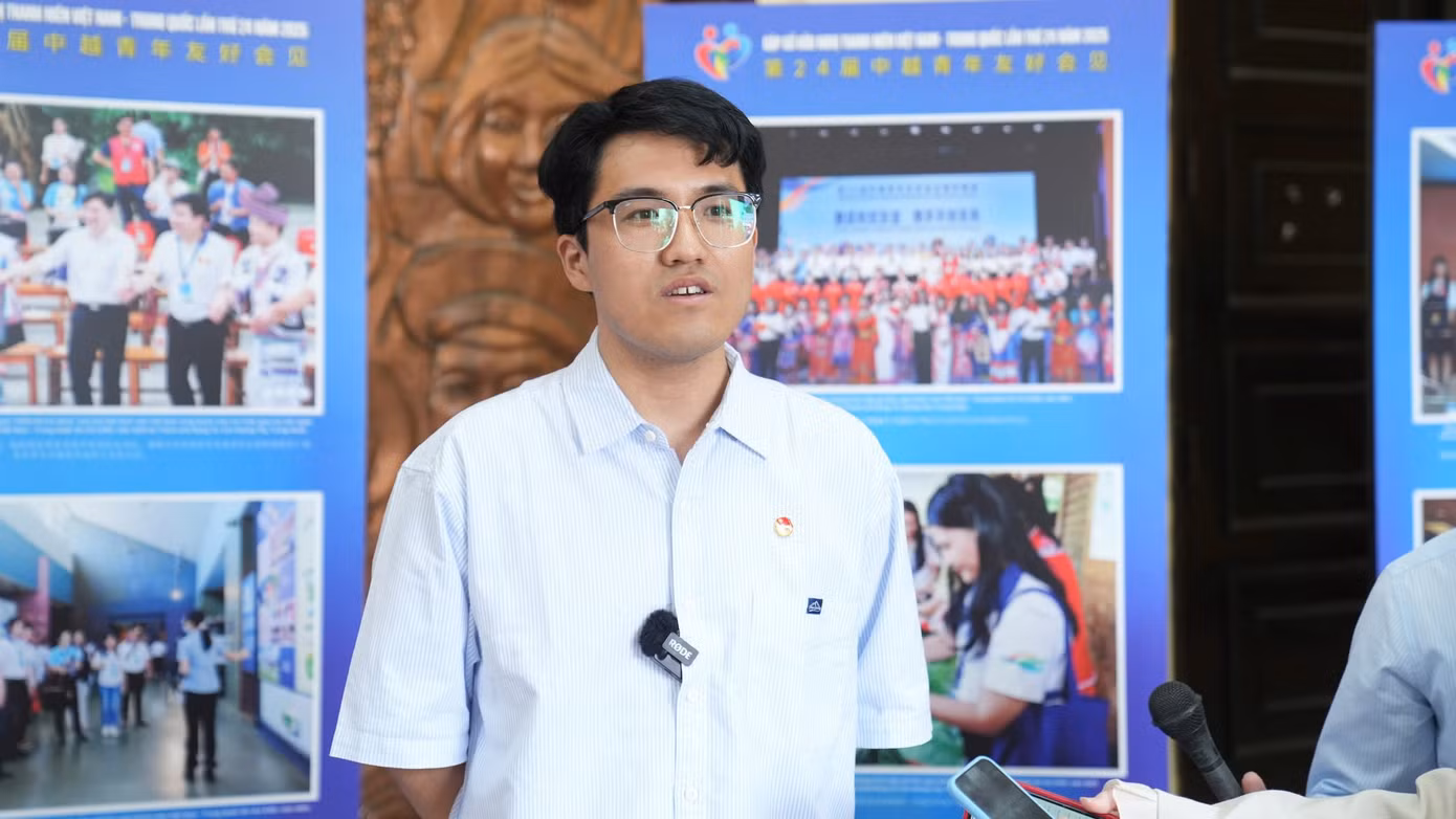 Anh Tiền Lạc Hi - Chủ tịch Thường trực thường trú Hội Liên hiệp Sinh viên toàn quốc Trung Quốc. Ảnh: Hoàng Mạnh Thắng