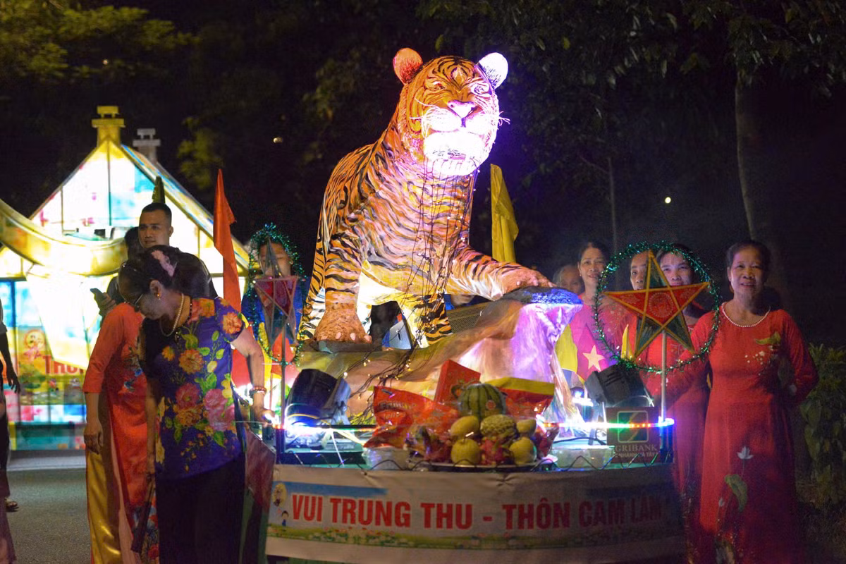 Hội thi mô hình đèn Trung thu không chỉ là một hoạt động văn hóa ý nghĩa trong dịp Tết Trung thu, mà còn góp phần quan trọng vào việc quảng bá du lịch và phát triển kinh tế địa phương.