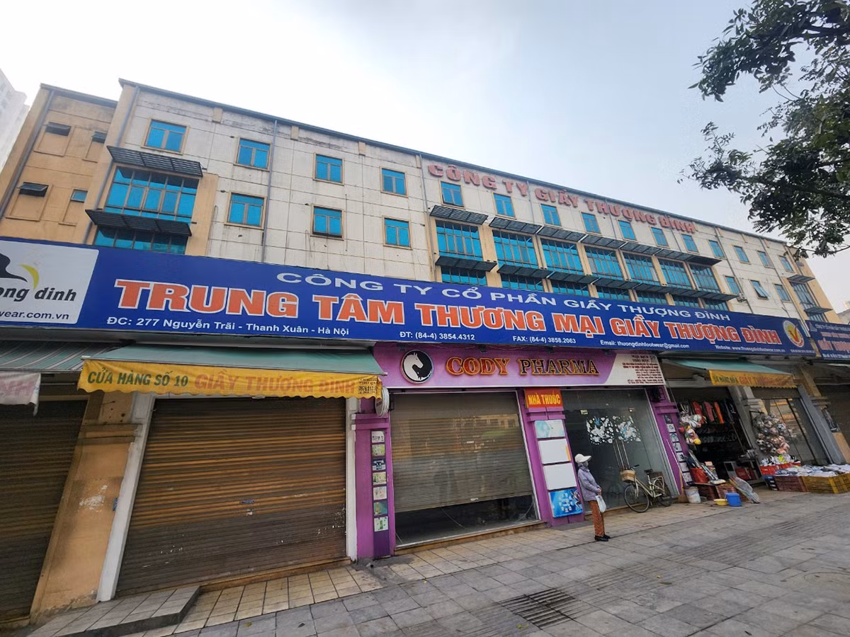 Công ty Giầy Thượng Đình cũng thuộc diện phải di dời ra nội đô. (Ảnh: Thanh Hiếu).
