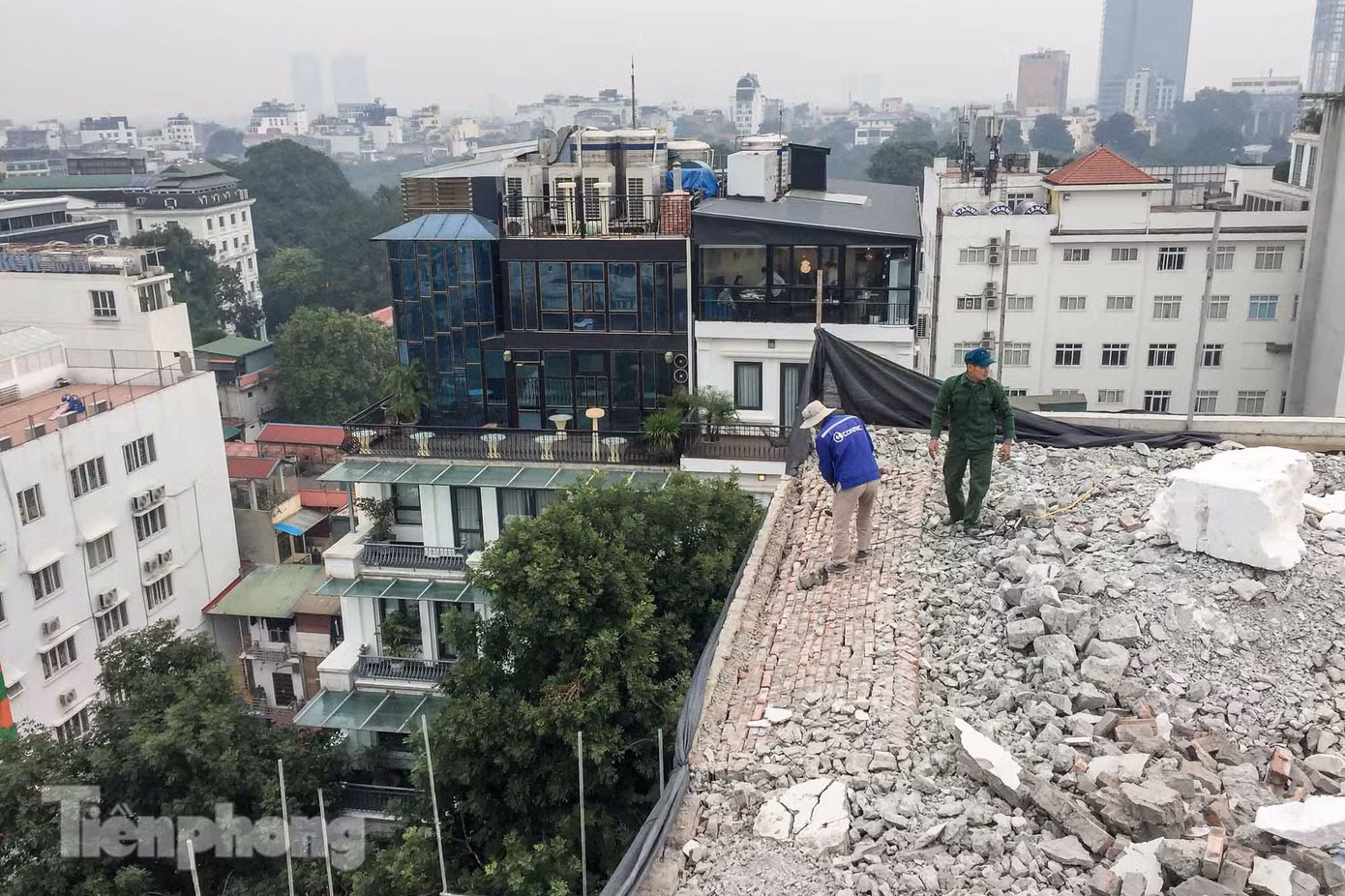 Lộ lý do cao ốc sai phép cạnh Hồ Gươm chậm tháo dỡ ảnh 5
