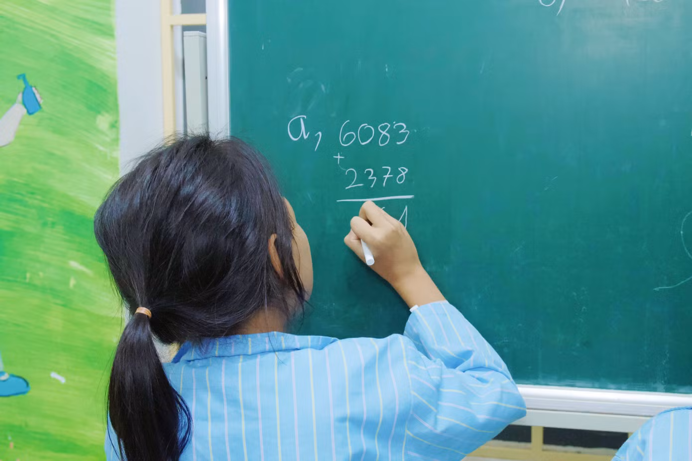 Thời gian của mỗi buổi học thường không kéo dài, vừa tạo tâm lý thoải mái, vừa đảm bảo sức khỏe và thời gian điều trị cho các em.