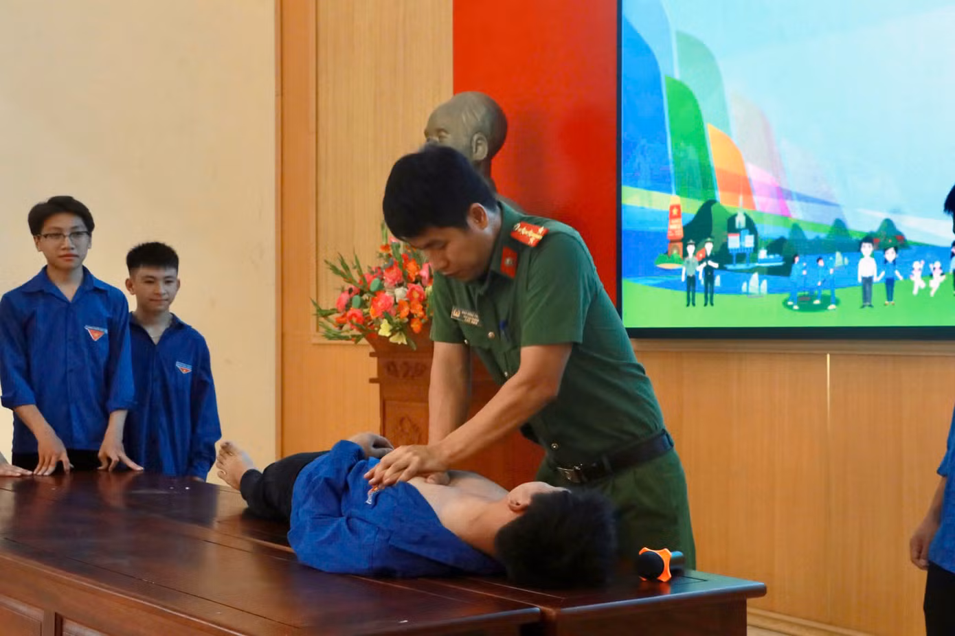 Sau Lễ ra quân, nhiều hoạt động ý nghĩa đã được triển khai như tuyên truyền phòng, chống thuốc lá điện tử; phòng chống ma tuý; phòng, chống đuối nước; tổ chức các hoạt động hỗ trợ chuyển đổi số,...