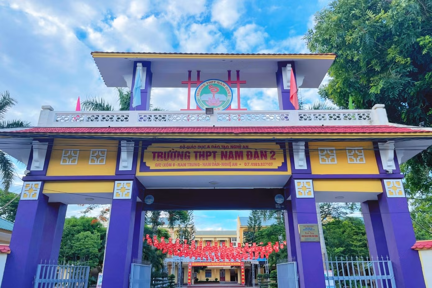Trường THPT Nam Đàn 2 Trường THPT Nam Đàn 2