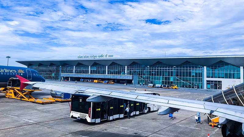 Cảng hàng không quốc tế Vinh.